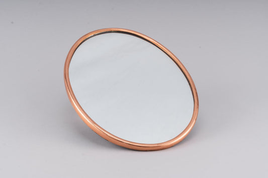 Round Mirror detail by Brassnclay